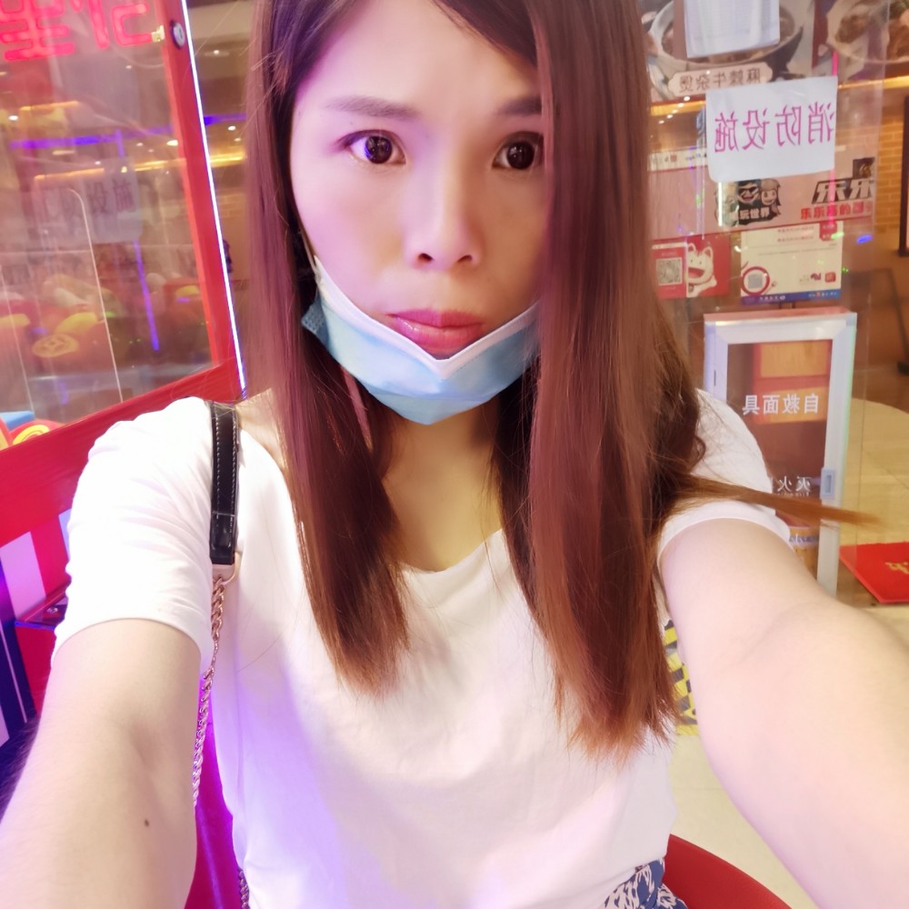 冰棍有雪白的照片