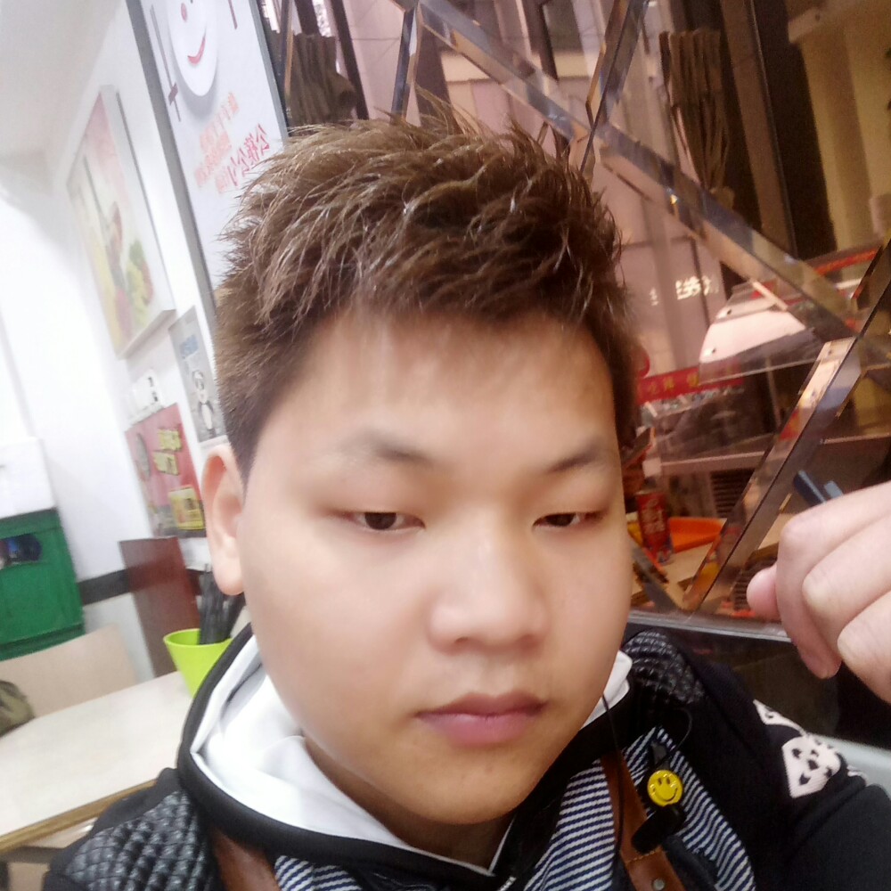 飘逸闻冷月的照片