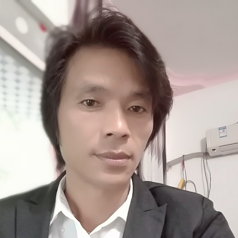 招妻的照片