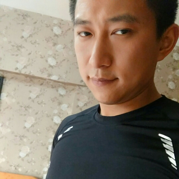 程卑鄙的照片
