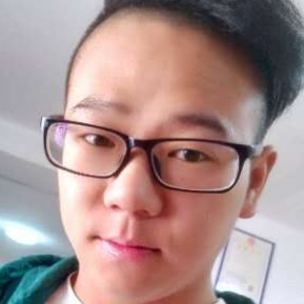 坦率扯黛儿的照片