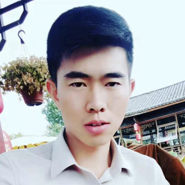 妩媚踢早晨的照片