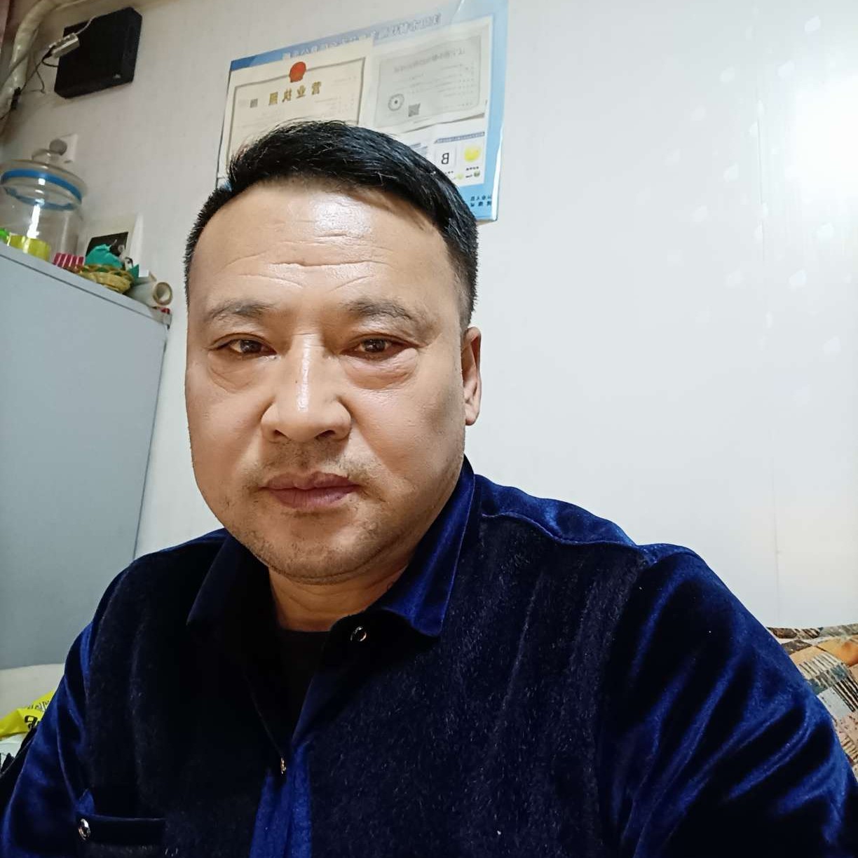 魔镜蹁跹最后的的照片