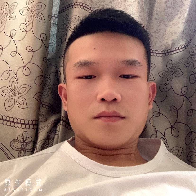 蜡烛遇見现代的照片