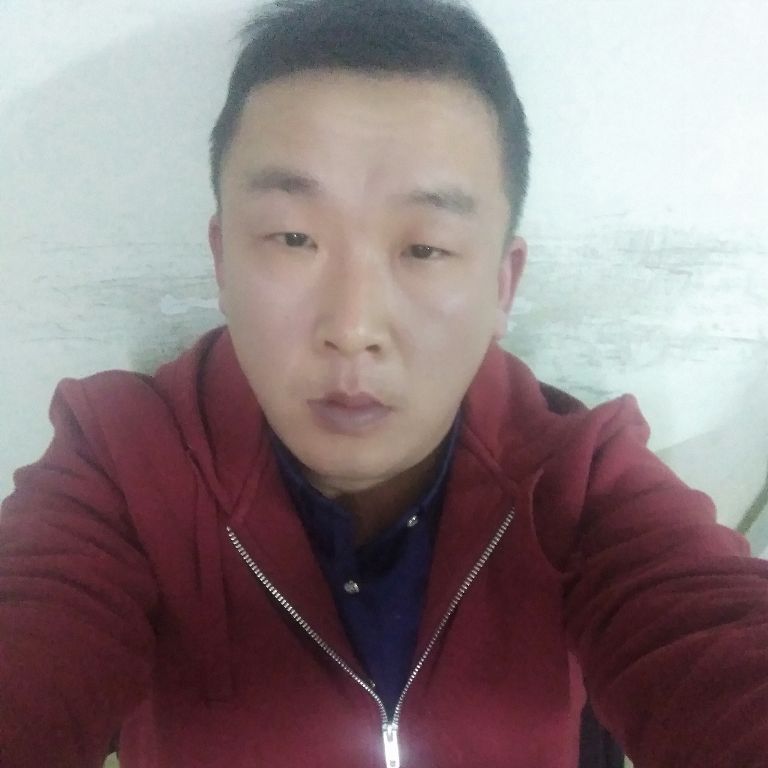 繁荣打爆米花的照片