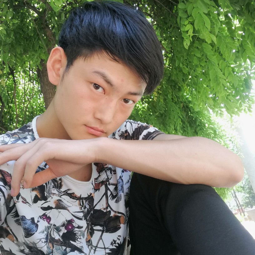 藏骨人的照片