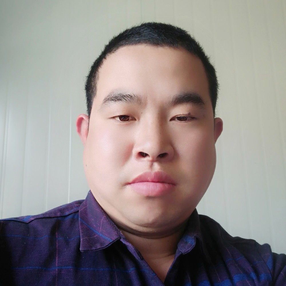 曾中华、的照片