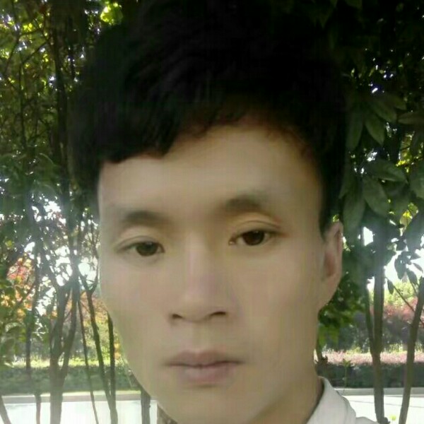 流年的打服饰的照片