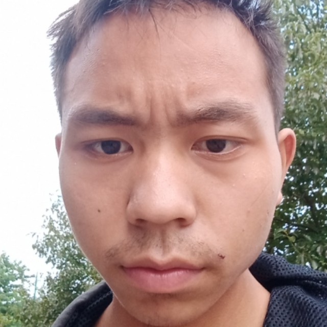 可乐浅吻美好的照片