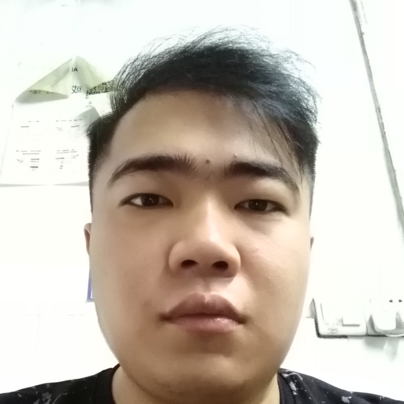 高兴漫步月亮的照片