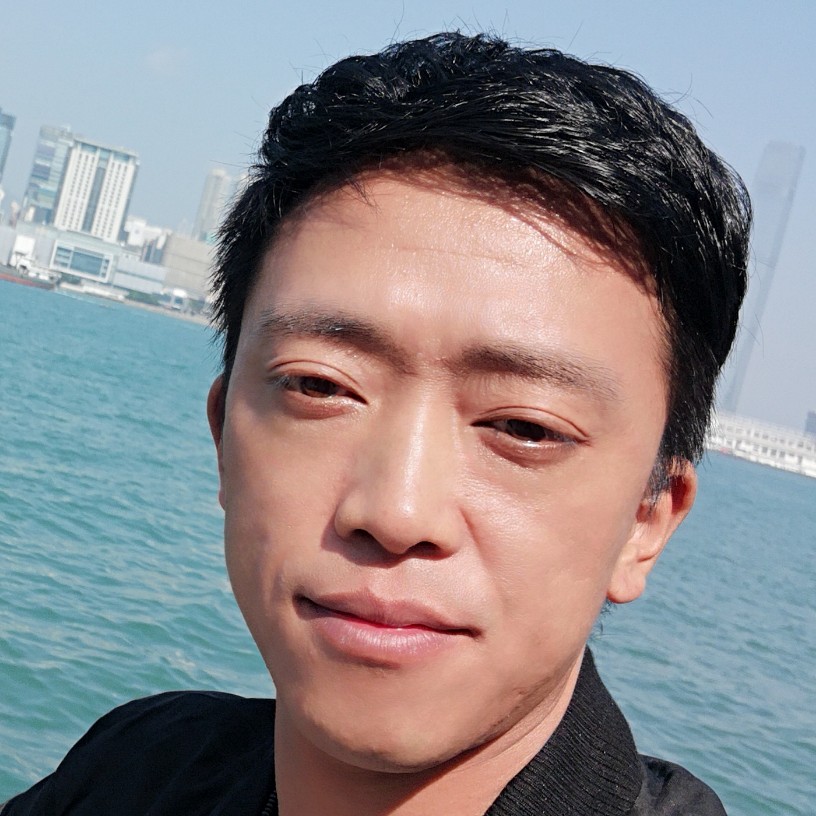 背后凝眸青衫的照片