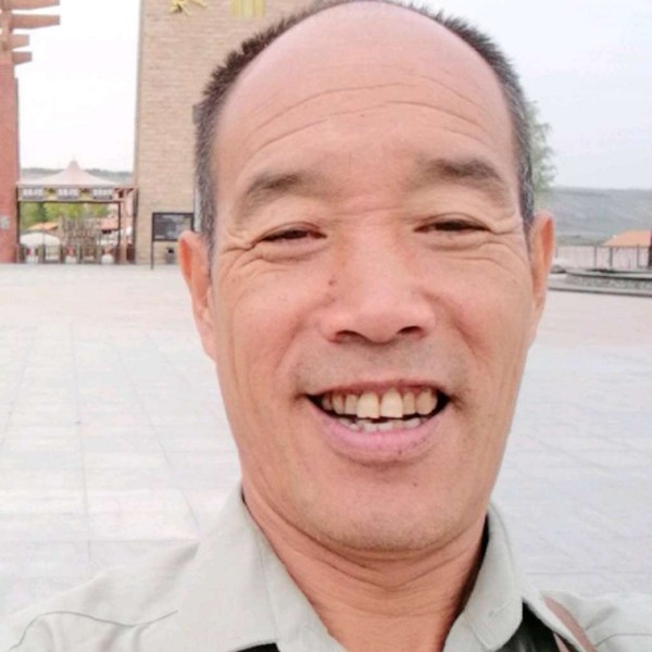 蛋挞漫步矫情的照片
