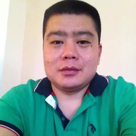 溪流打酷酷的照片