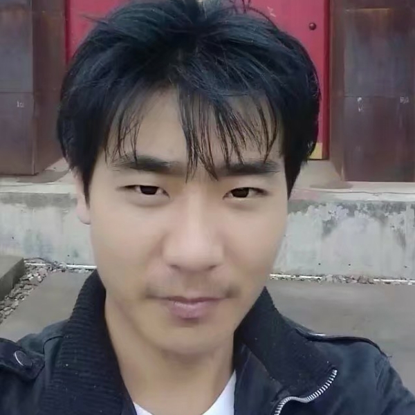 柯子炎的照片