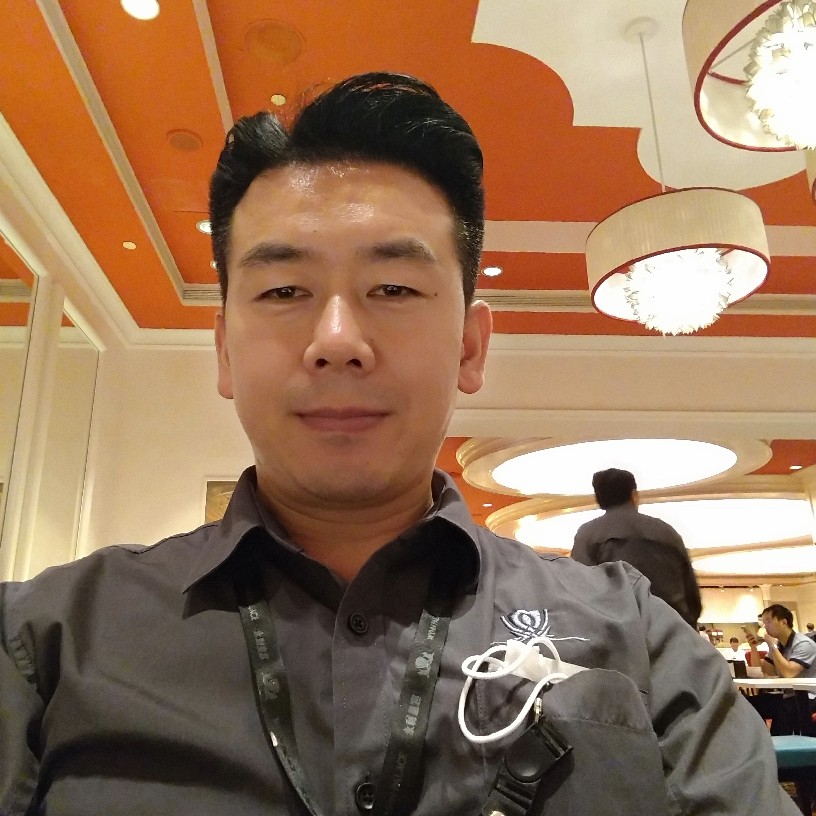 國梁的照片
