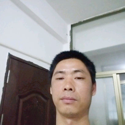 漠龙的照片