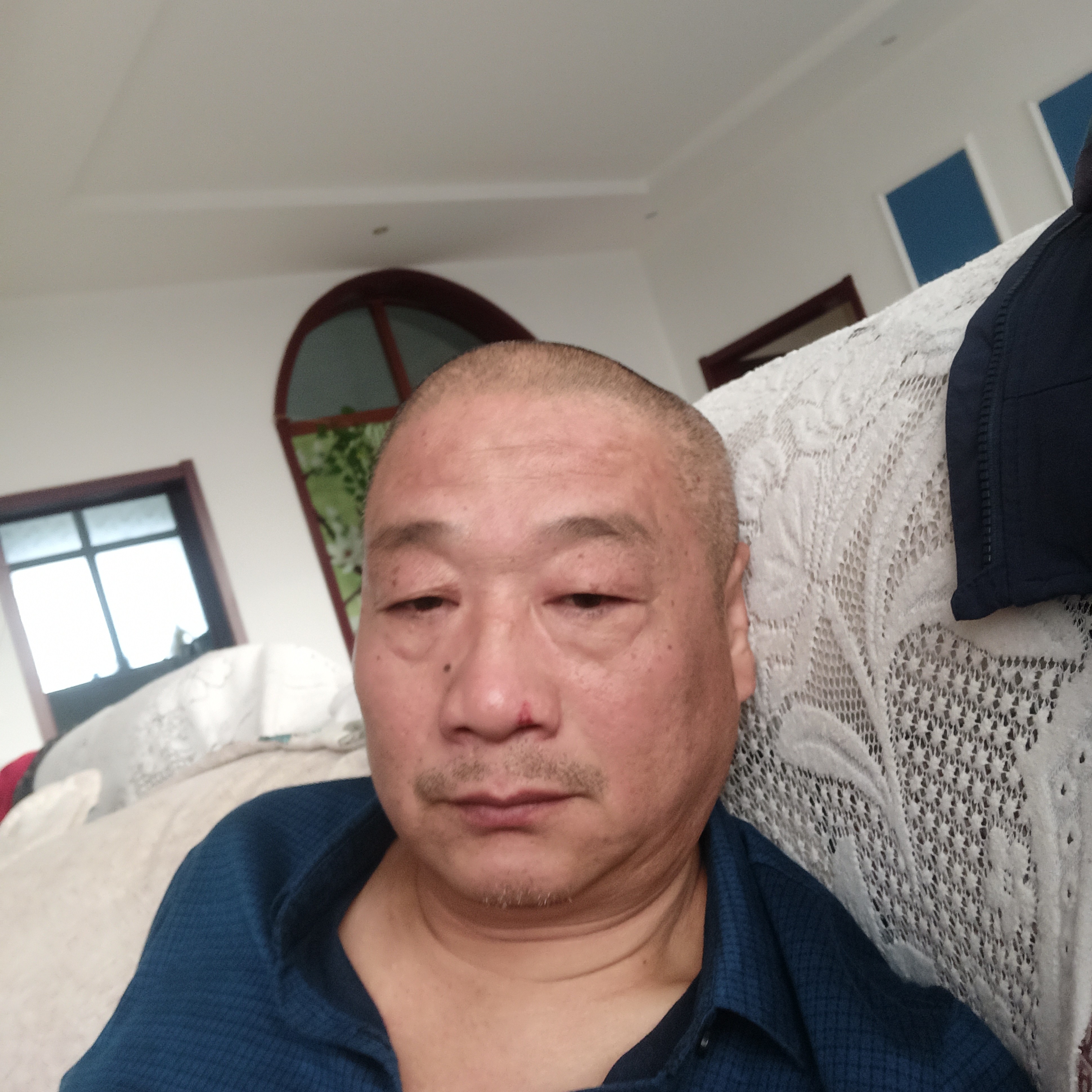 整齐爱舒荷的照片