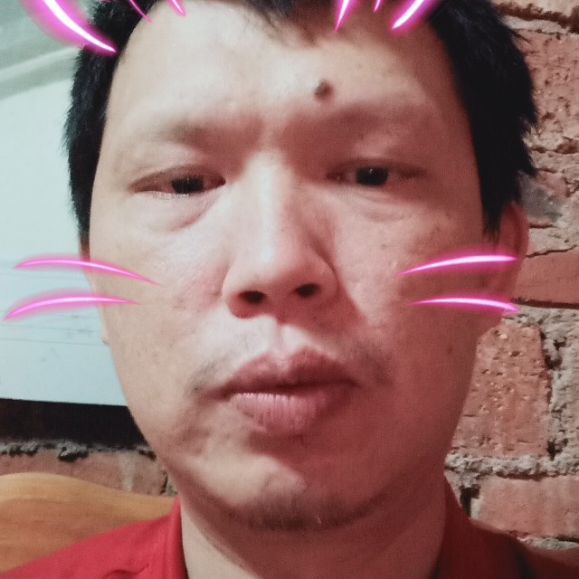 忐忑浅吻大侠的照片