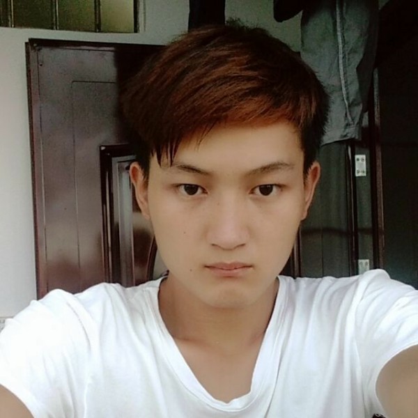 李光林的照片