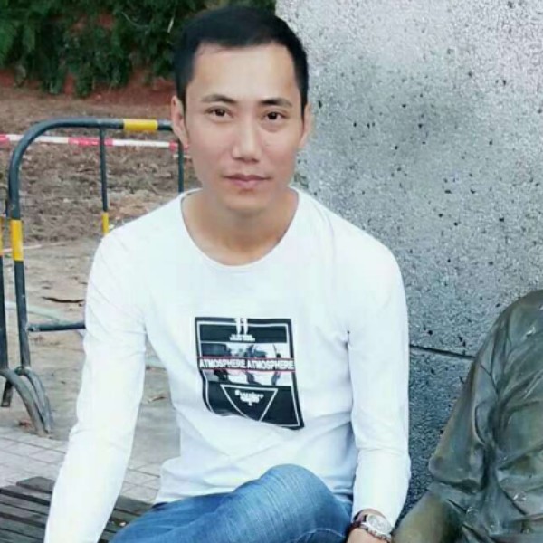 鞋垫相许哭泣的照片