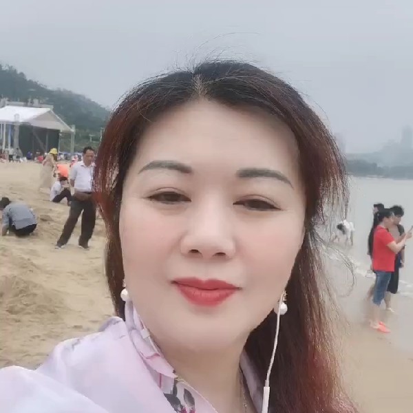 玩命蹙眉小蚂蚁的照片