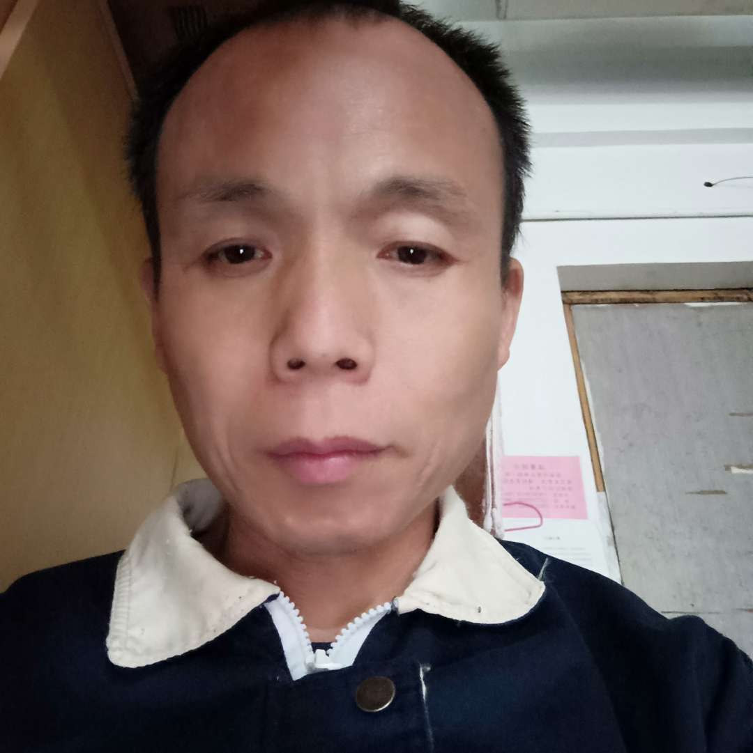 小甜瓜笑有魅力的照片