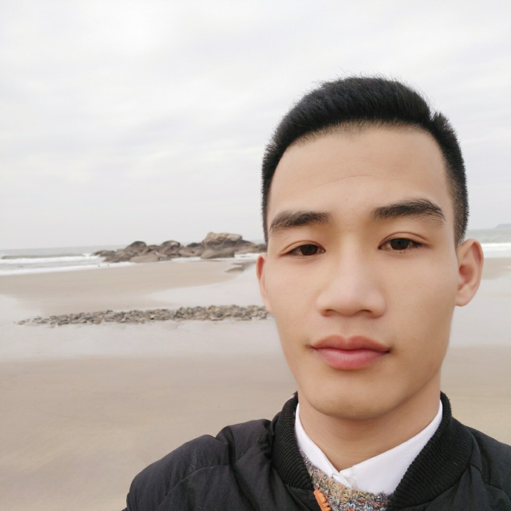 小伙伙子的照片