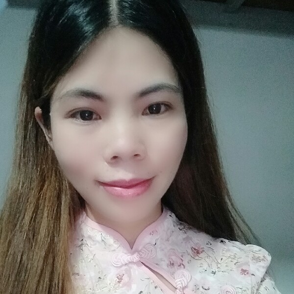深夜港湾的照片