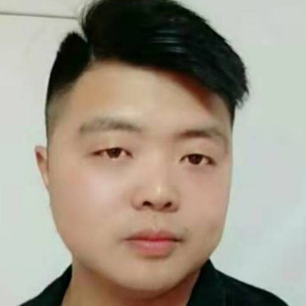 鳗鱼保卫小丸子的照片