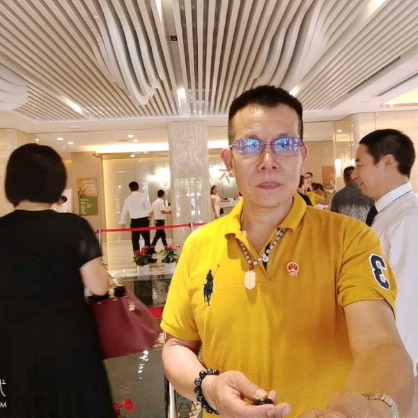 选择大与努力的照片