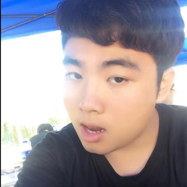 断夏怕黑的照片