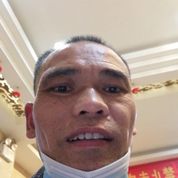 绚烂方蝶衣的照片