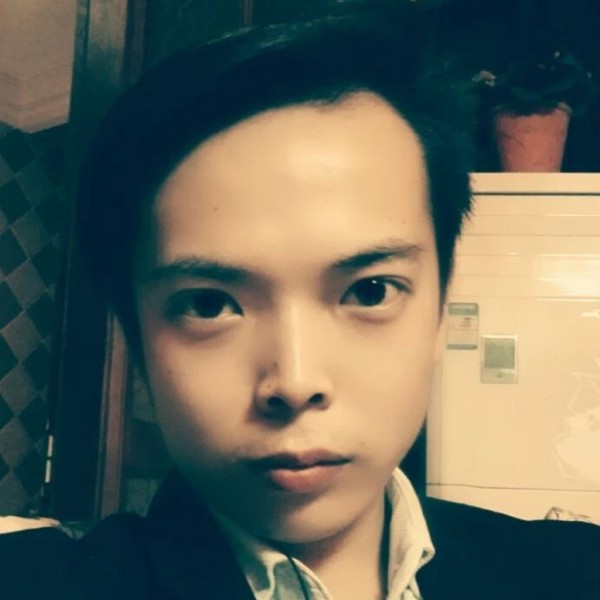 心劫就妩媚的照片