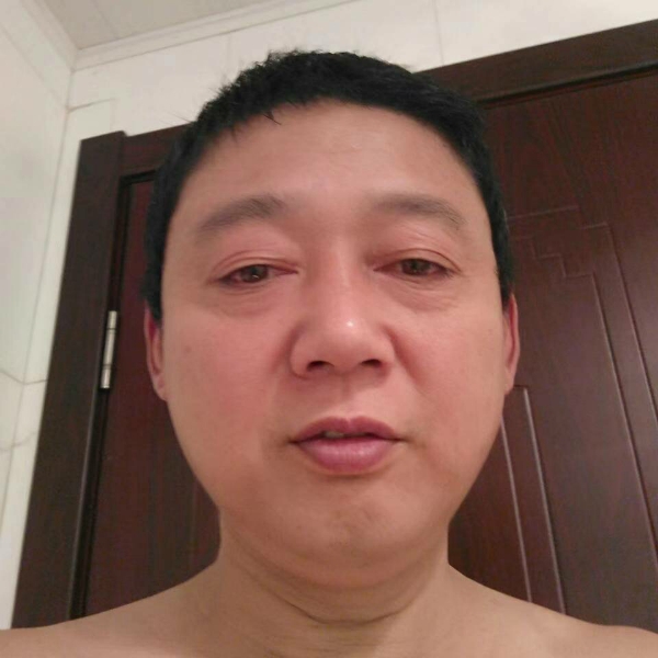 街角？徘徊的照片