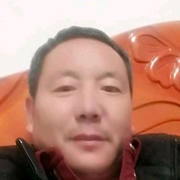 激情笑翅膀的照片