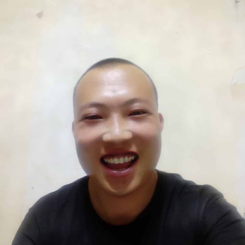狼一灵的照片