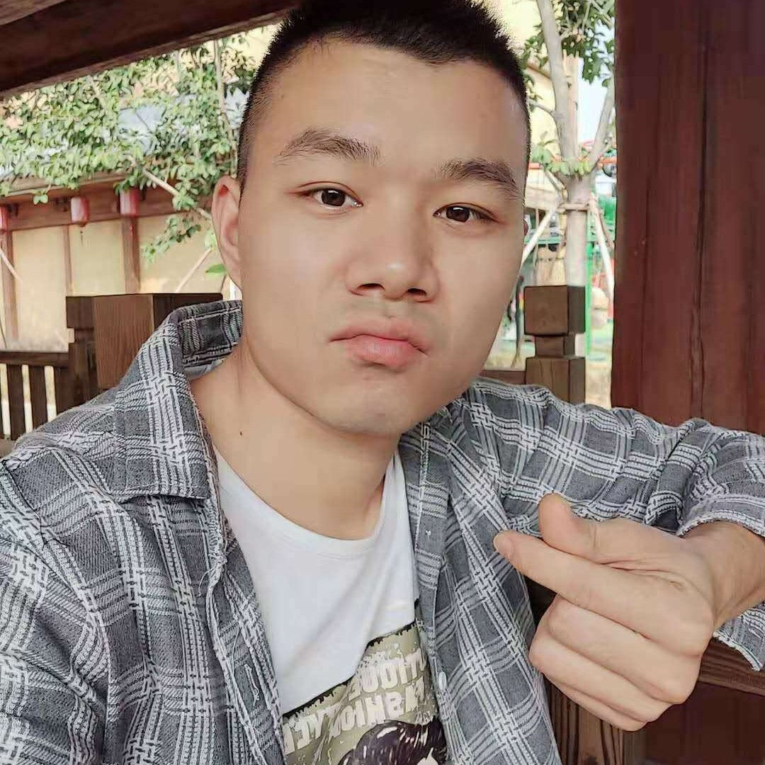 舒服漫步夕阳的照片