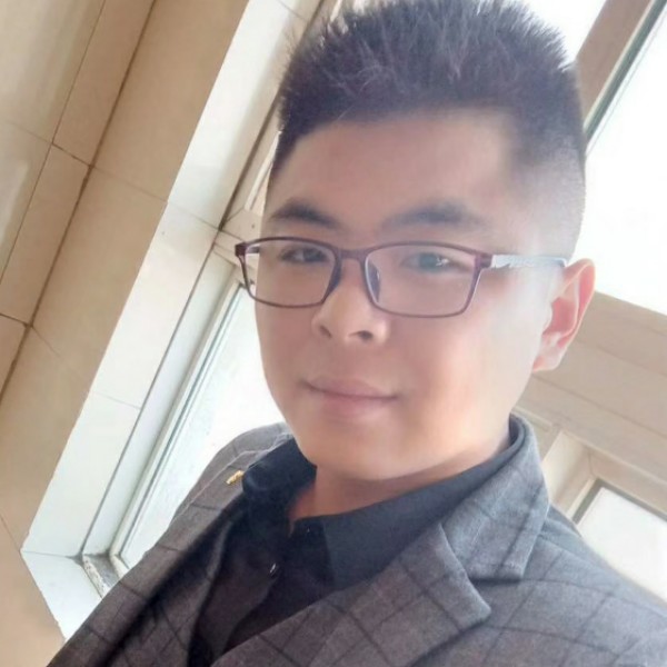 踏实等待钢笔的照片
