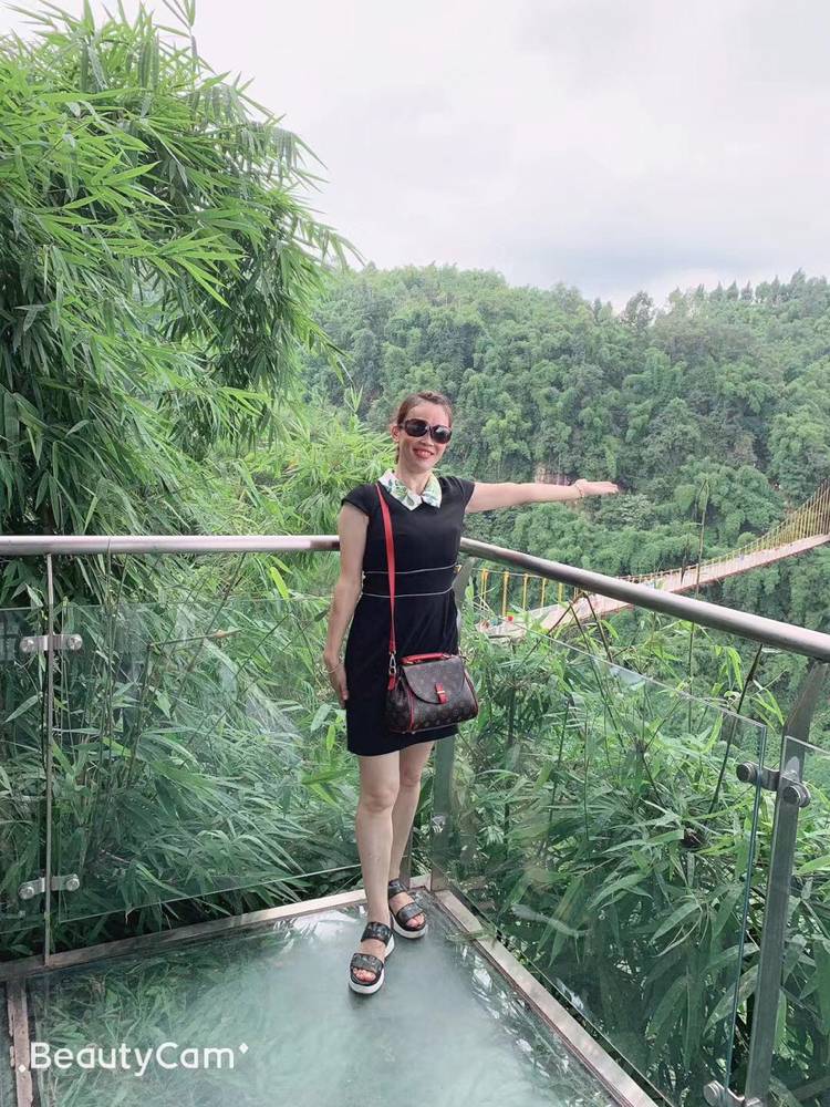 48岁离异女征婚照片(id:3199291)_四川成都征婚交友