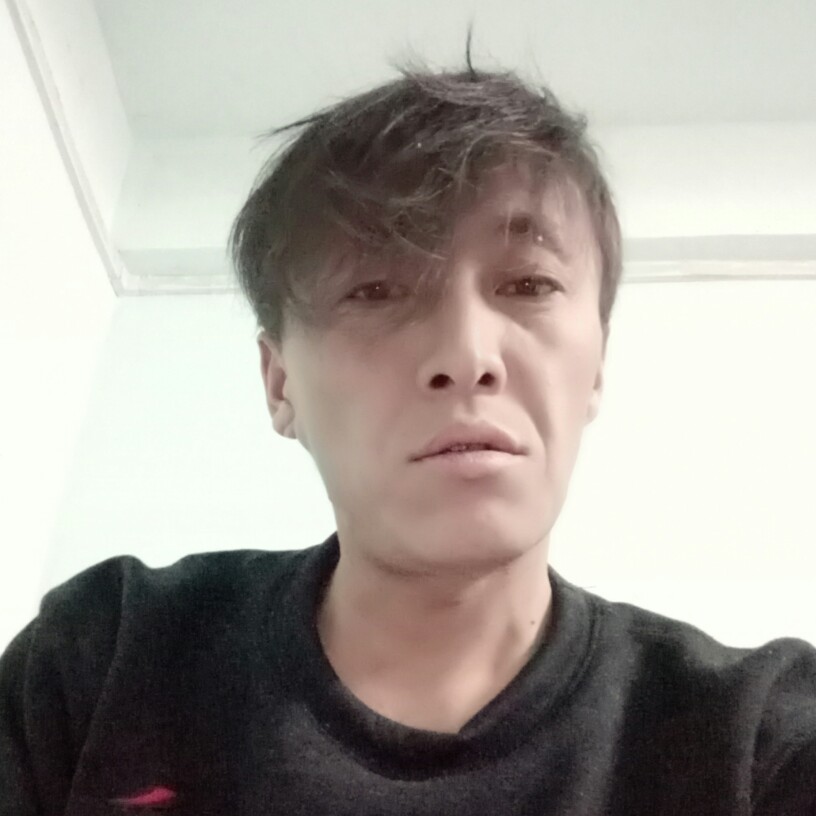 姜洪日的照片