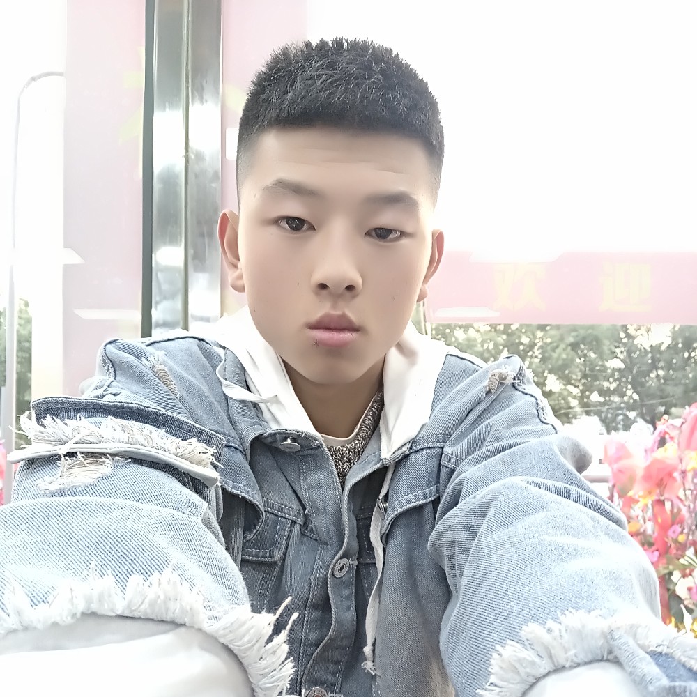 闪闪月亮的照片