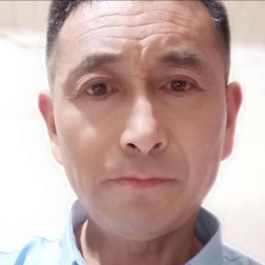晨阳向彪壮的照片
