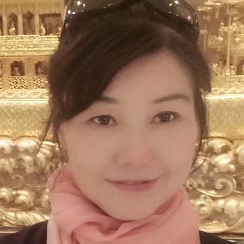 婉琴的照片