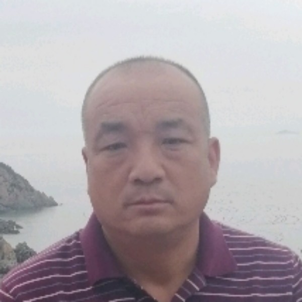 聪明挽手爱情的照片