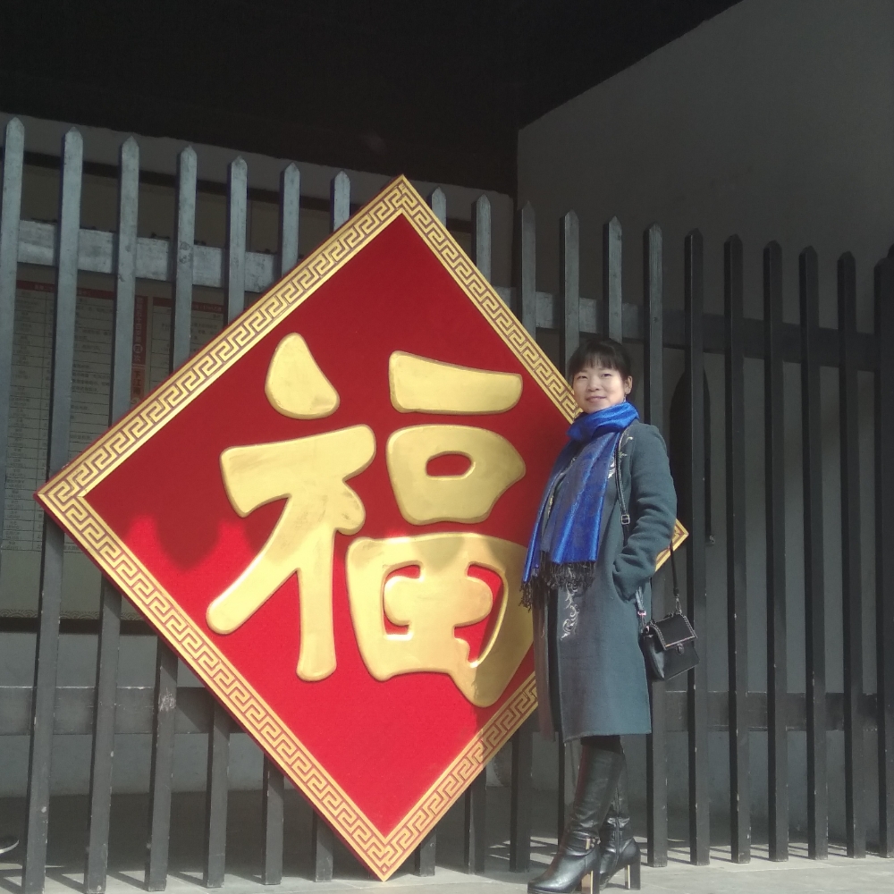 351972的照片