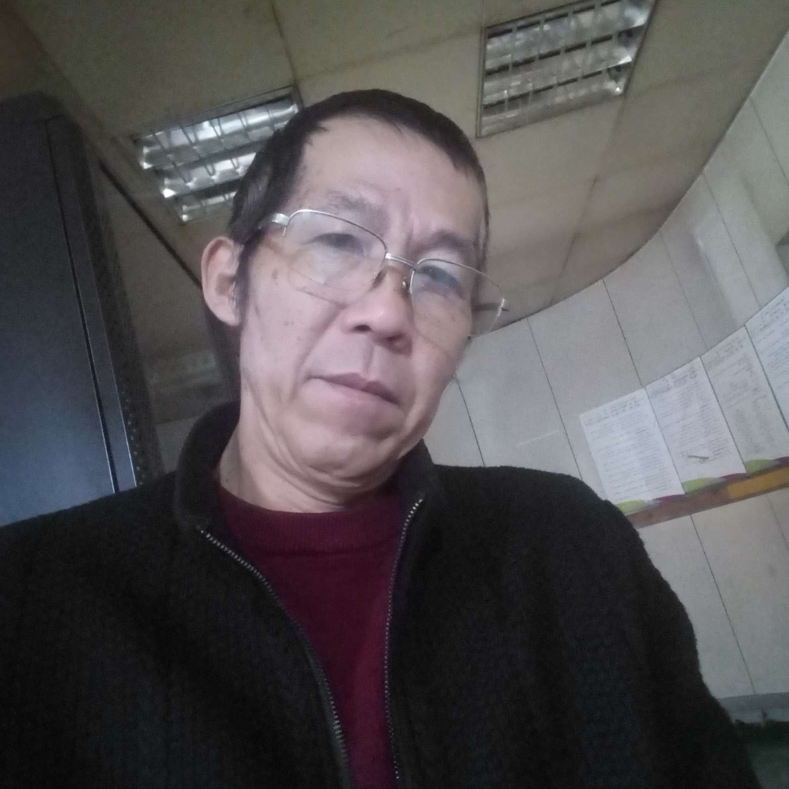 优秀回眸春华的照片