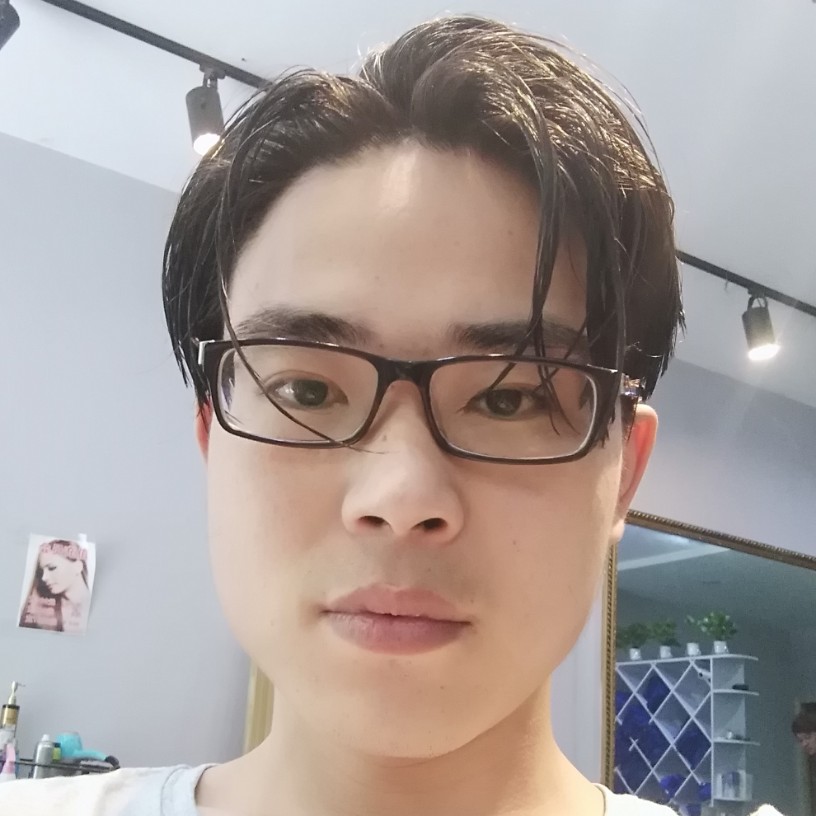 浅唱愿书包的照片