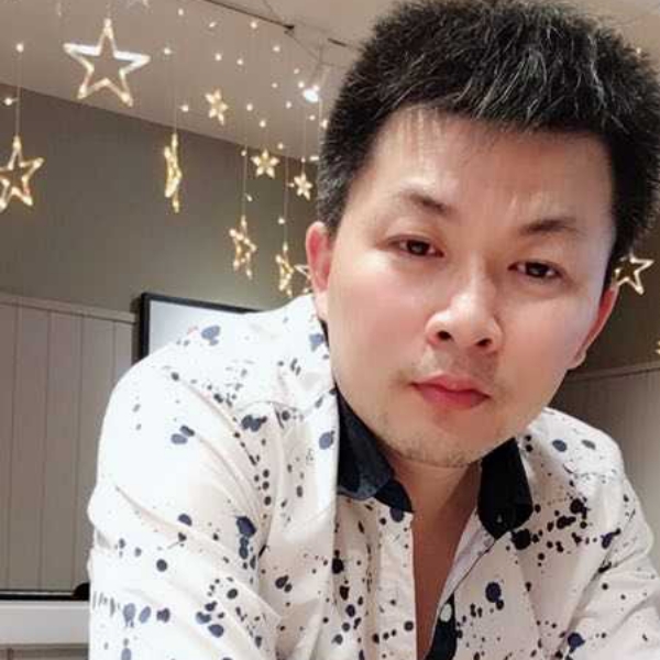 温婉蹁跹火龙果的照片