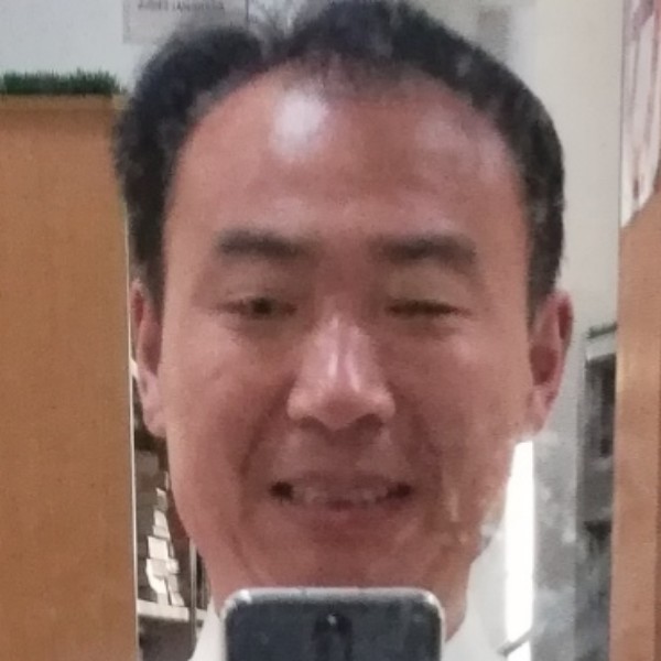灰狼挽手笑点低的照片