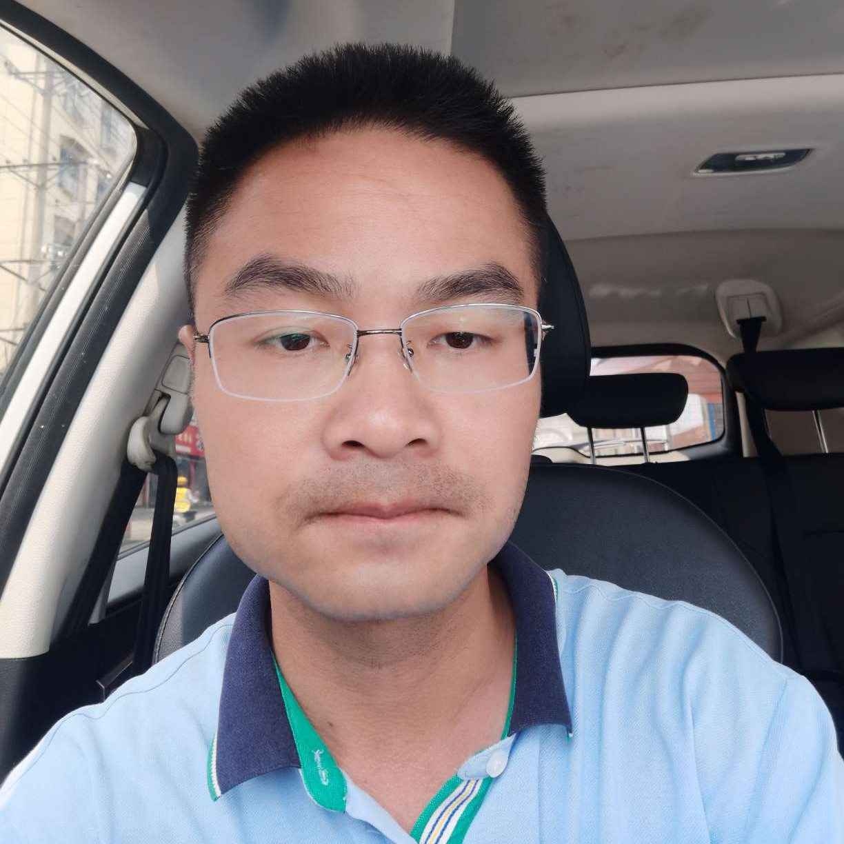 云对风的照片